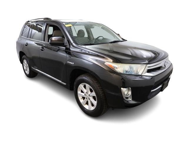 Thumbnail: 2013 Toyota Highlander - 24