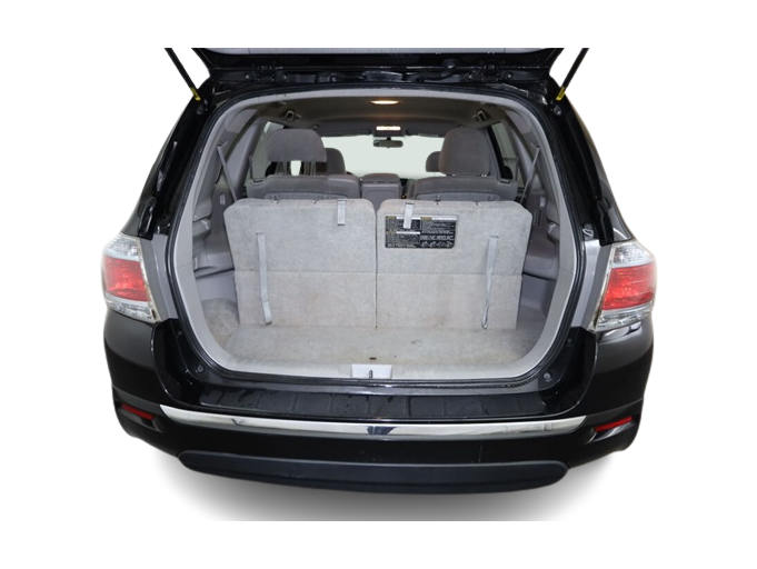 Thumbnail: 2013 Toyota Highlander - 38