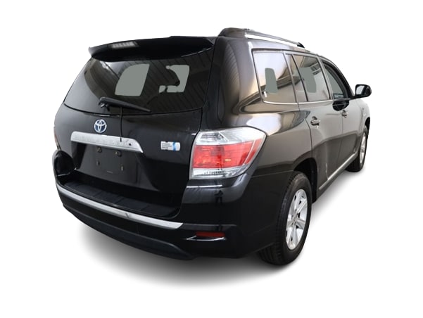 Thumbnail: 2013 Toyota Highlander - 21