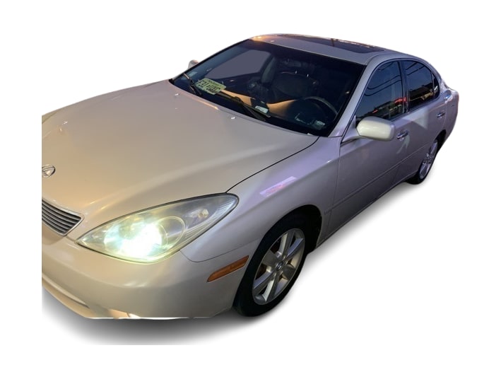 Used 2005 Lexus ES 330 with VIN JTHBA30G555113732 for sale in Medford, OR