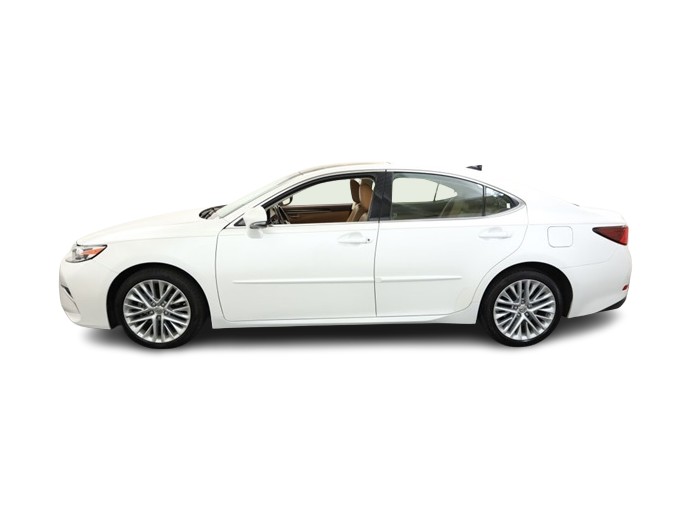 2016 Lexus ES 350 19