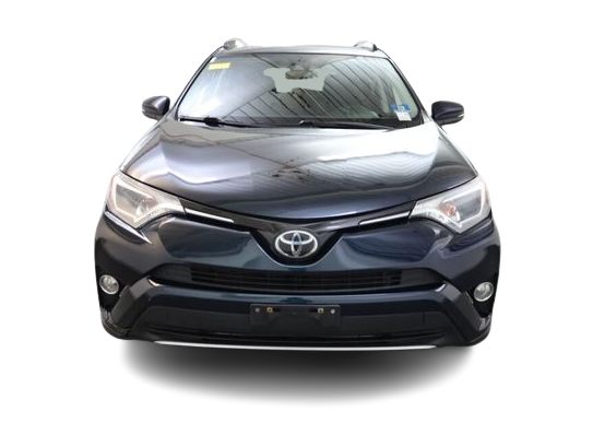 Thumbnail: 2018 Toyota RAV4 - 6