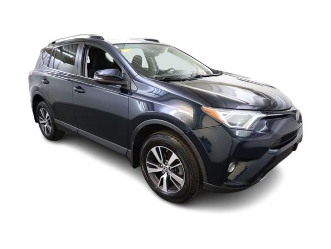 Thumbnail: 2018 Toyota RAV4 - 25