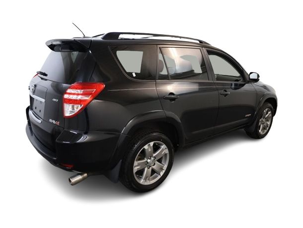 2011 Toyota RAV4 Sport 23