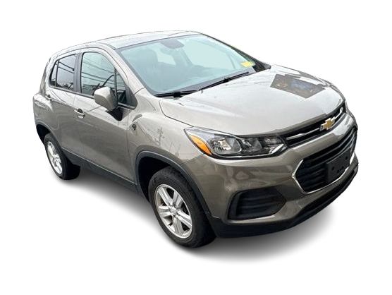 Thumbnail: 2022 Chevrolet Trax - 25