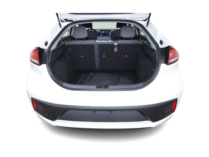 Thumbnail: 2022 Hyundai Ioniq - 18