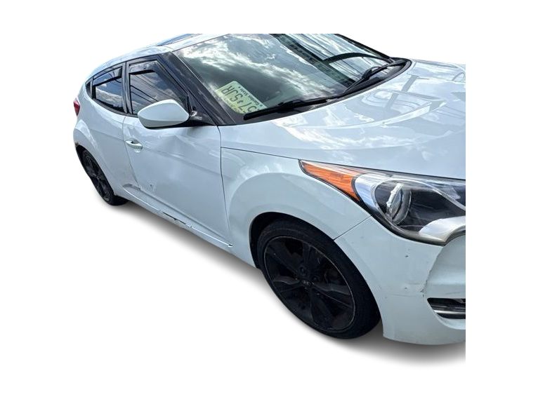 Thumbnail: 2016 Hyundai Veloster - 13