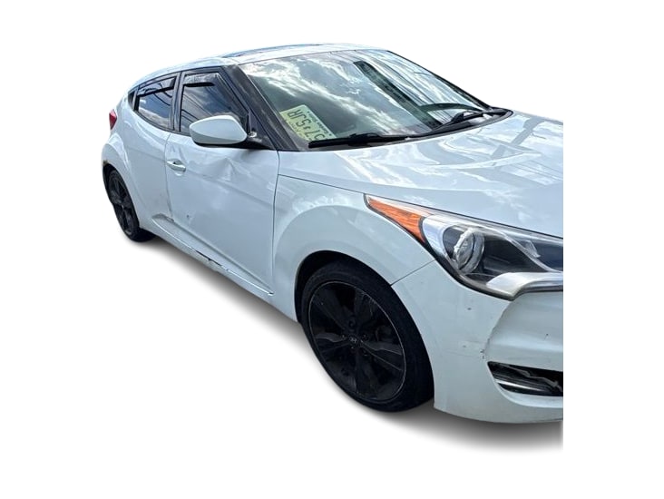 Thumbnail: 2016 Hyundai Veloster - 14