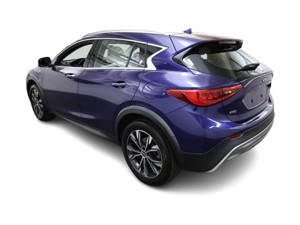 Thumbnail: 2018 INFINITI QX30 - 4