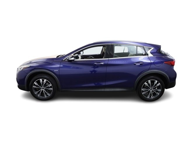 Thumbnail: 2018 INFINITI QX30 - 3