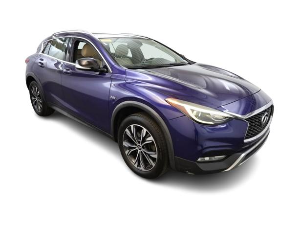 Thumbnail: 2018 INFINITI QX30 - 23