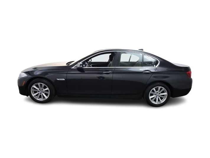 Thumbnail: 2015 BMW 5 Series - 3