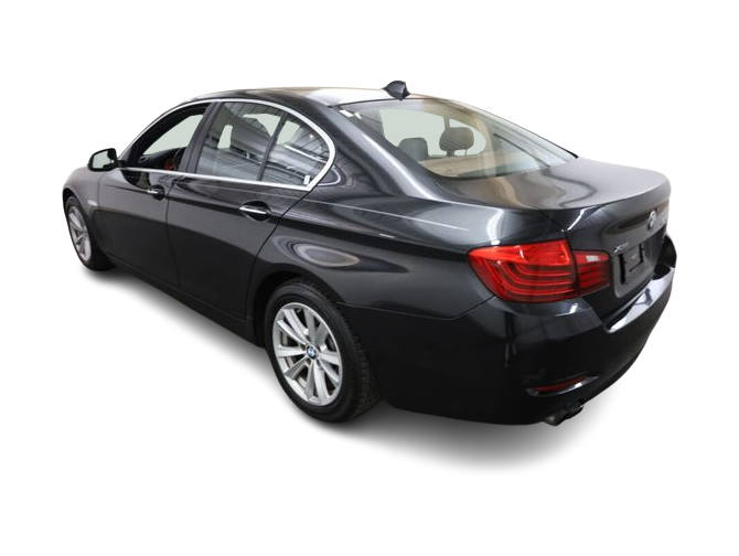 Thumbnail: 2015 BMW 5 Series - 4