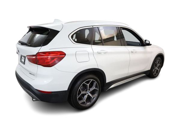 Thumbnail: 2019 BMW X1 - 22