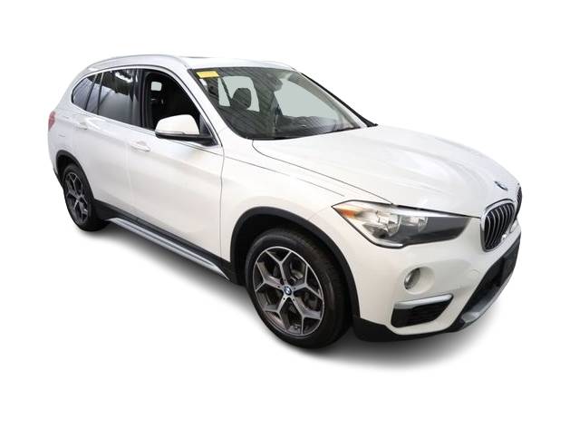 Thumbnail: 2019 BMW X1 - 24