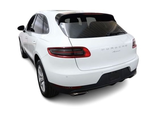 Thumbnail: 2018 Porsche Macan - 22