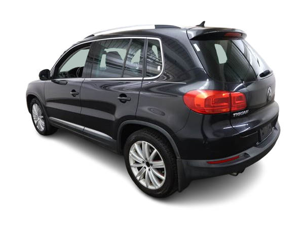Thumbnail: 2013 Volkswagen Tiguan - 4