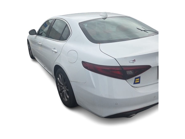 Thumbnail: 2019 Alfa Romeo Giulia - 13