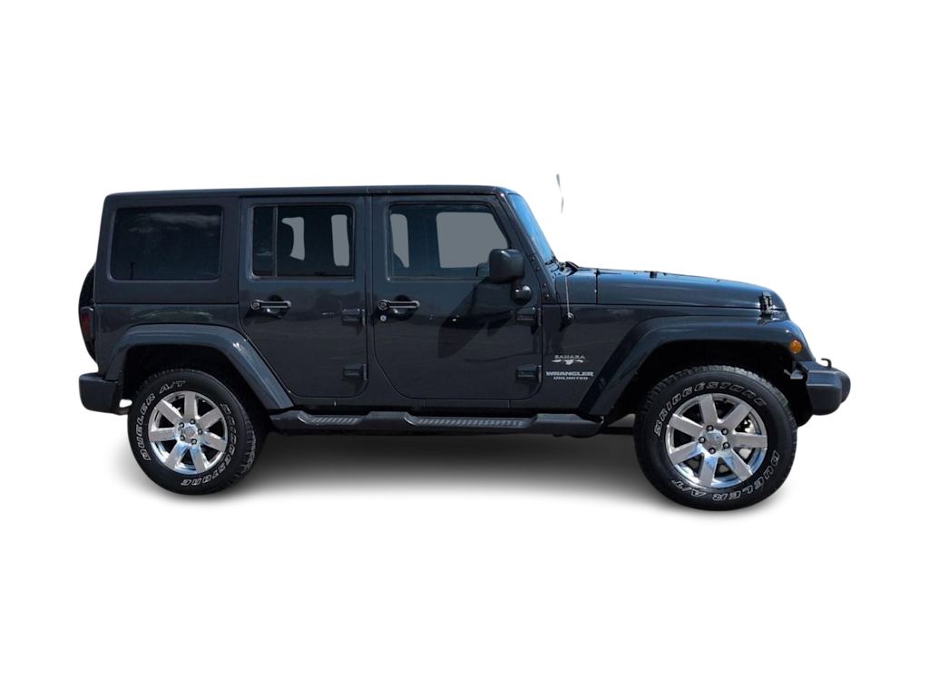 Thumbnail: 2017 Jeep Wrangler - 21