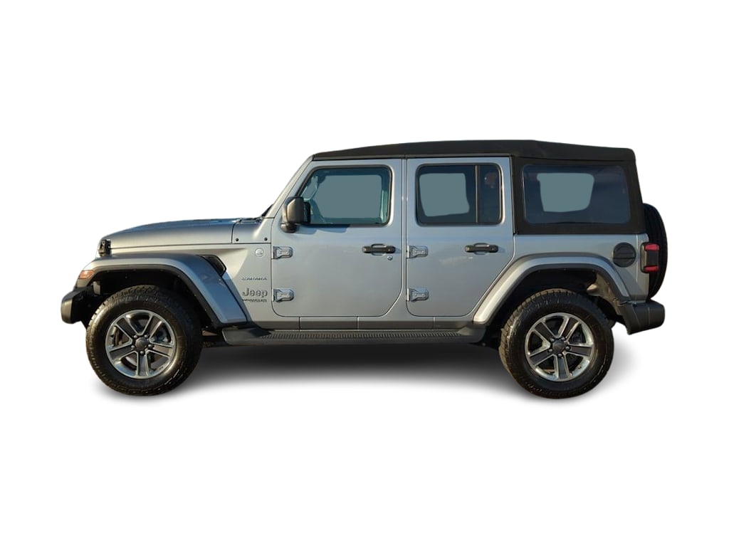 2018 Jeep Wrangler Unlimited Sahara 3