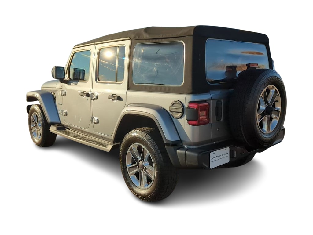 2018 Jeep Wrangler Unlimited Sahara 4