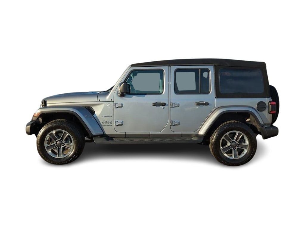 2018 Jeep Wrangler Unlimited Sahara 3