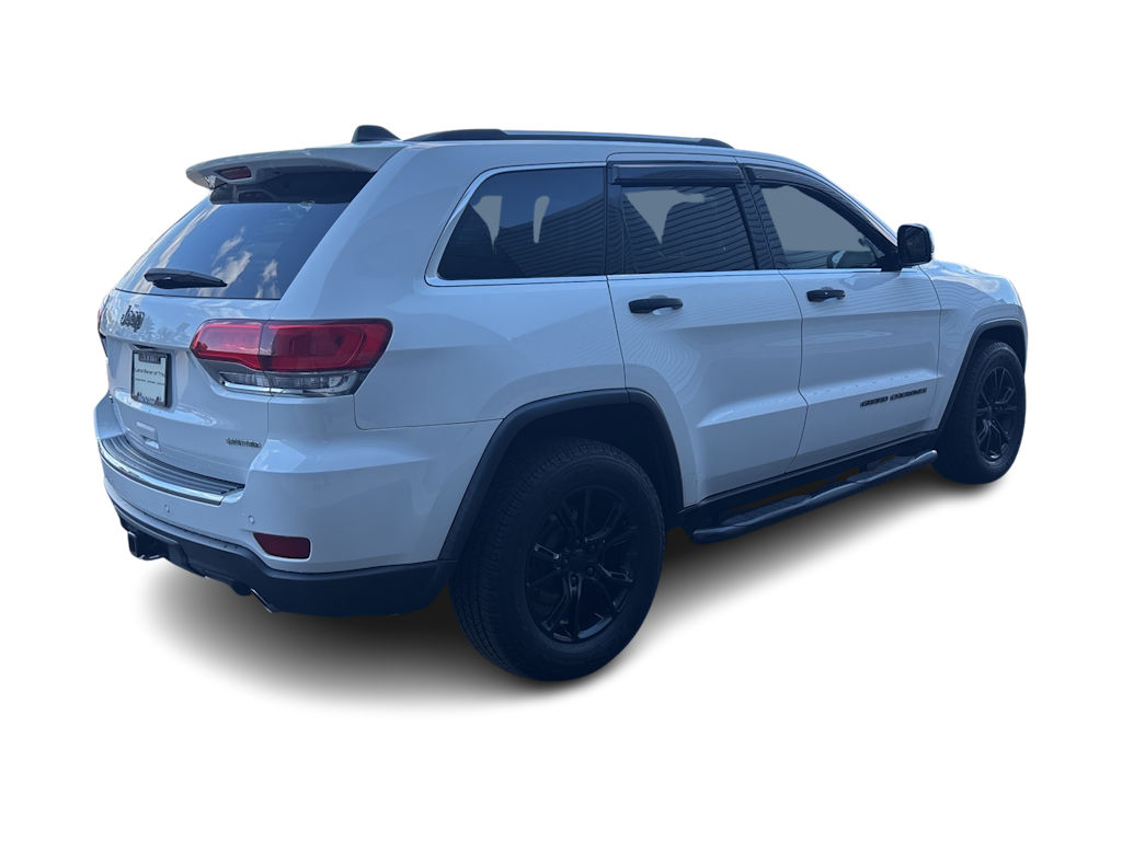 Thumbnail: 2019 Jeep Grand Cherokee - 17