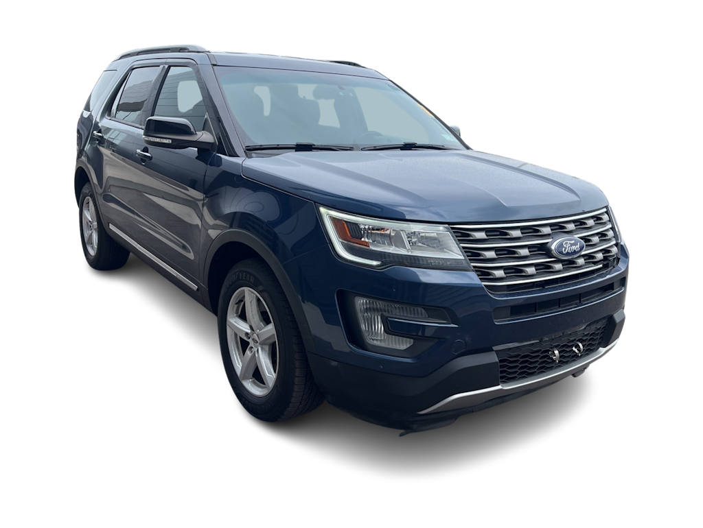 Thumbnail: 2017 Ford Explorer - 9