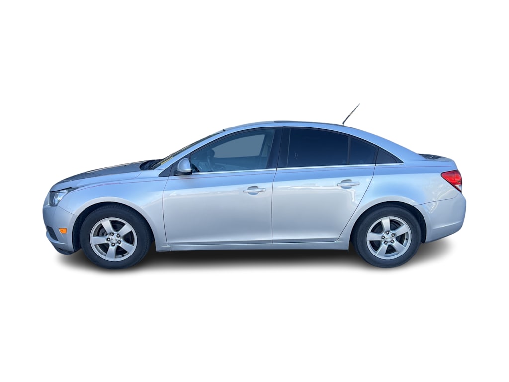 Thumbnail: 2014 Chevrolet Cruze - 2