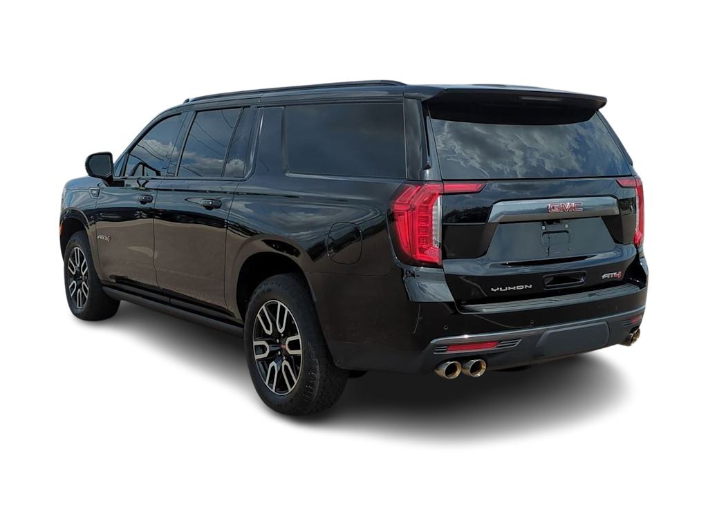 2022 GMC Yukon XL AT4 4