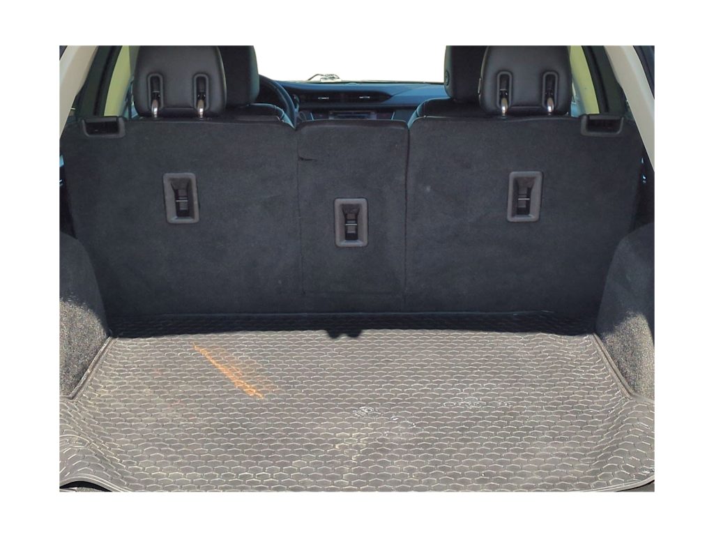 Thumbnail: 2017 Cadillac XT5 - 16