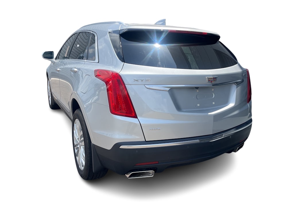 Thumbnail: 2019 Cadillac XT5 - 3
