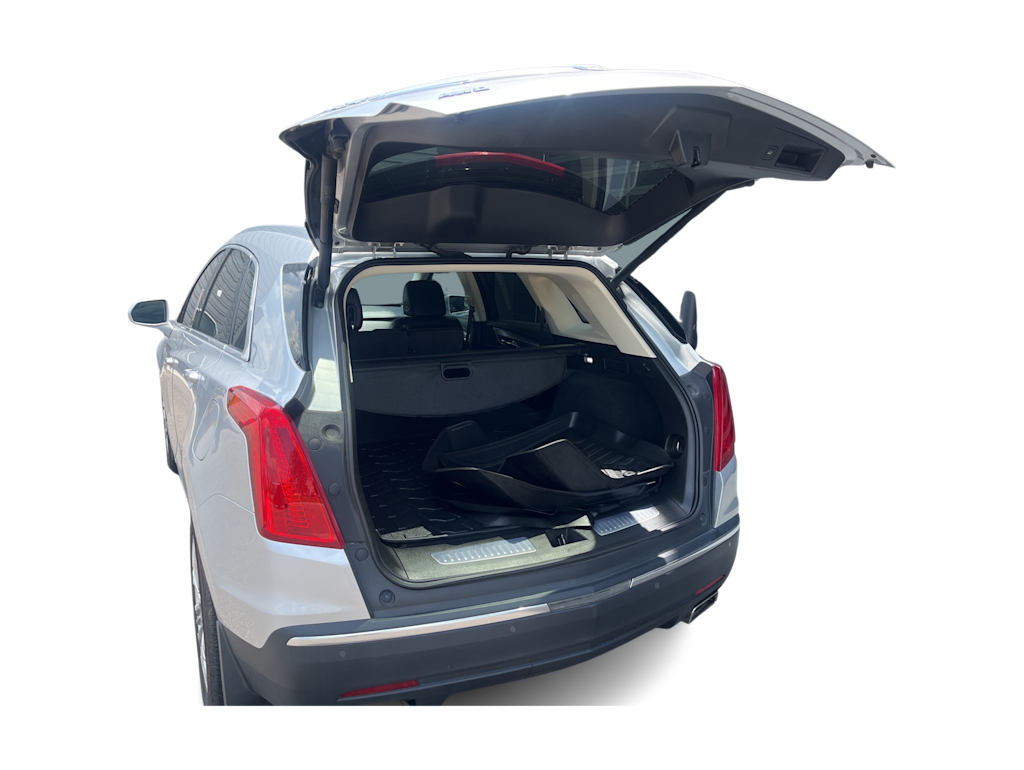 Thumbnail: 2019 Cadillac XT5 - 8