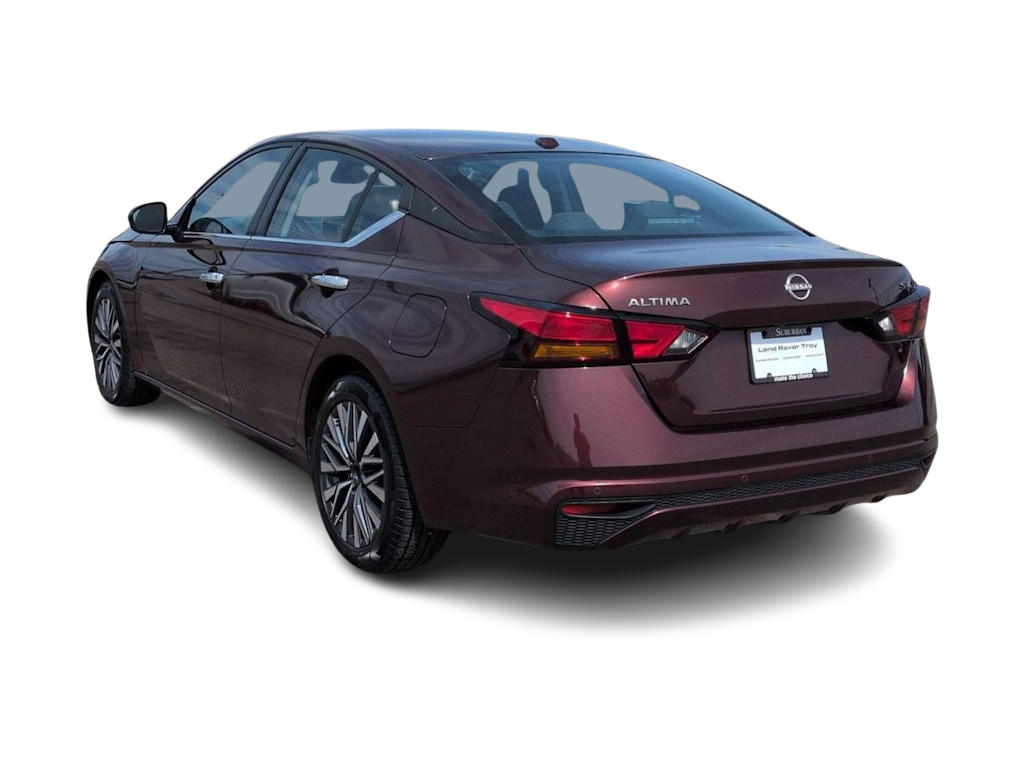 Thumbnail: 2023 Nissan Altima - 4