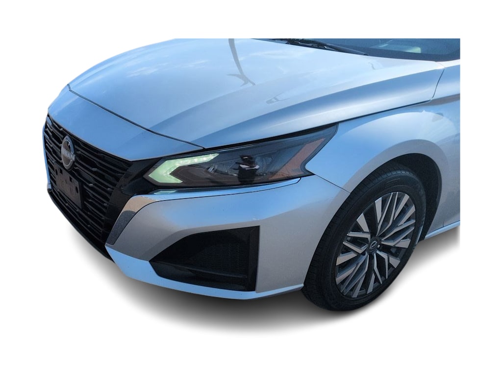 Thumbnail: 2024 Nissan Altima - 23