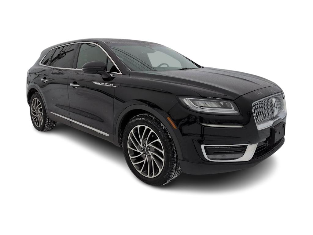 Thumbnail: 2019 Lincoln Nautilus - 22