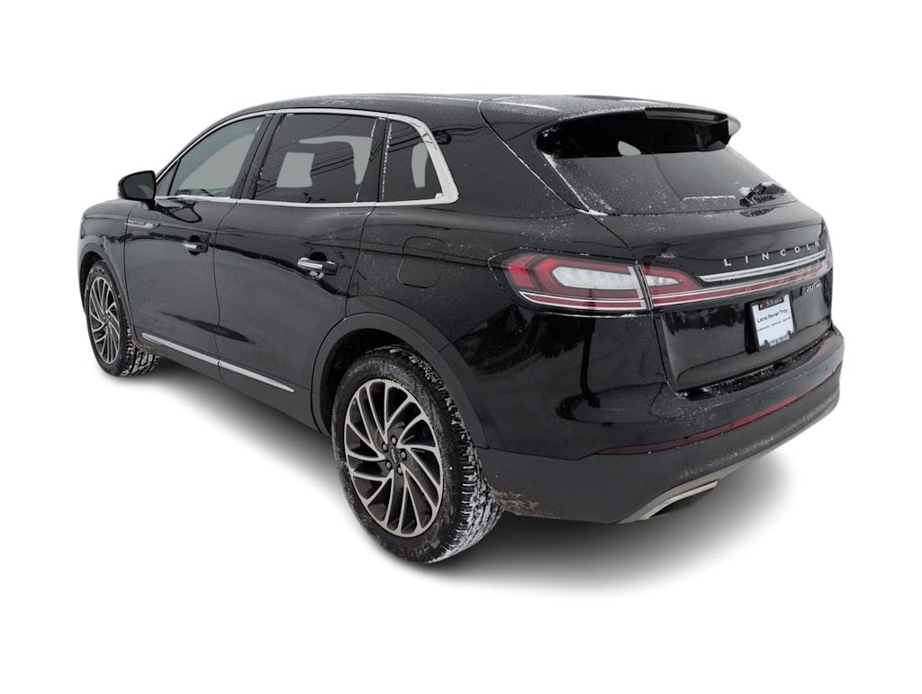 Thumbnail: 2019 Lincoln Nautilus - 4