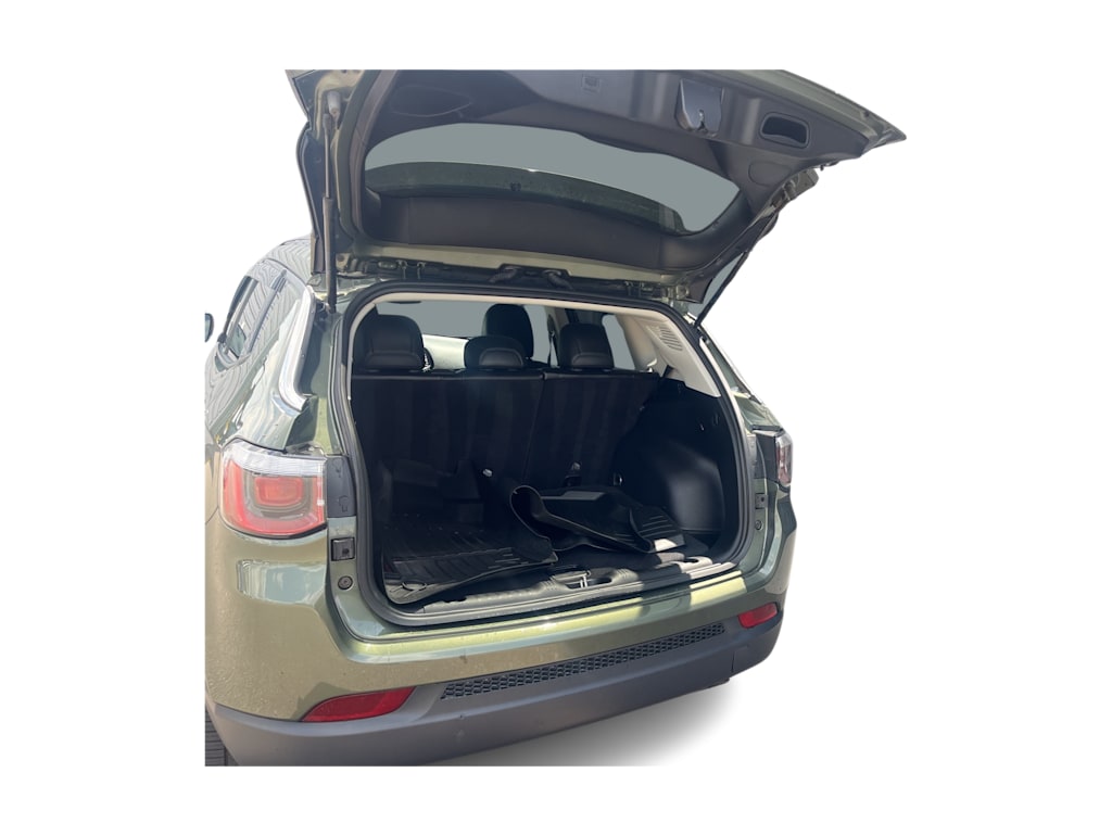 Thumbnail: 2020 Jeep Compass - 8