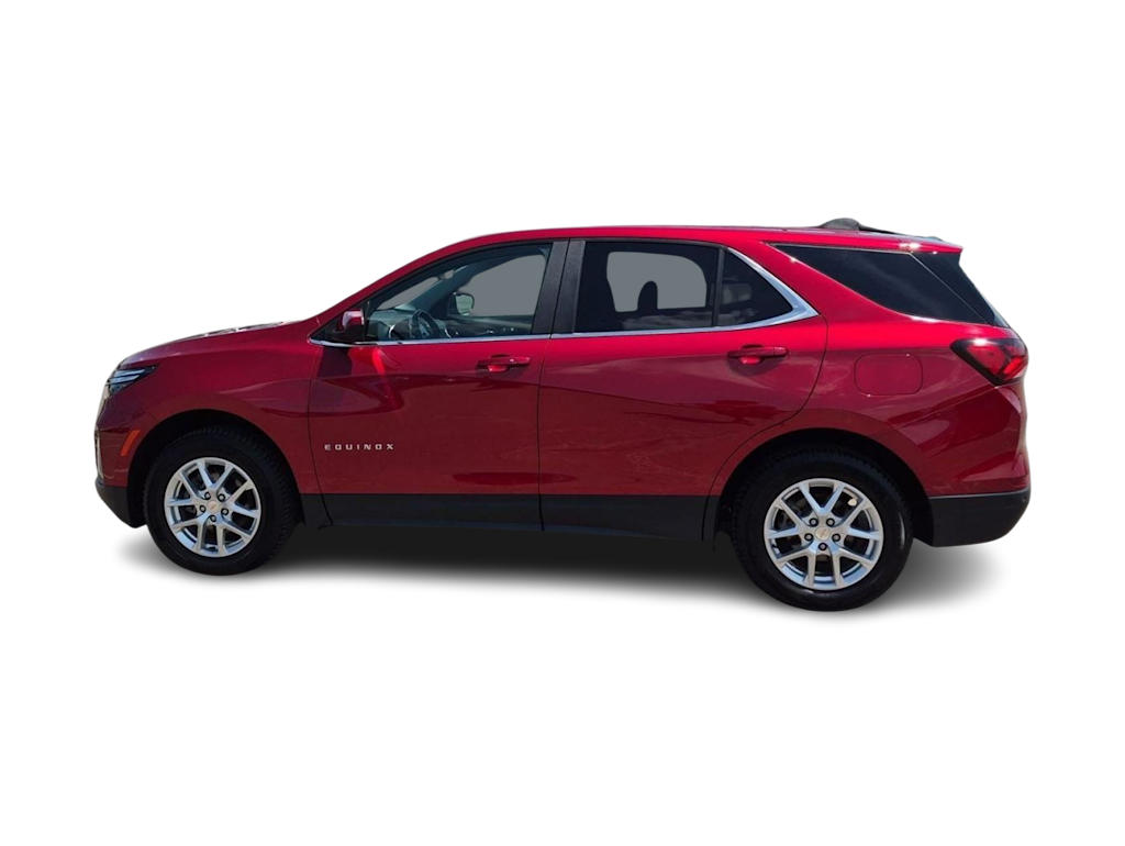 Thumbnail: 2022 Chevrolet Equinox - 3