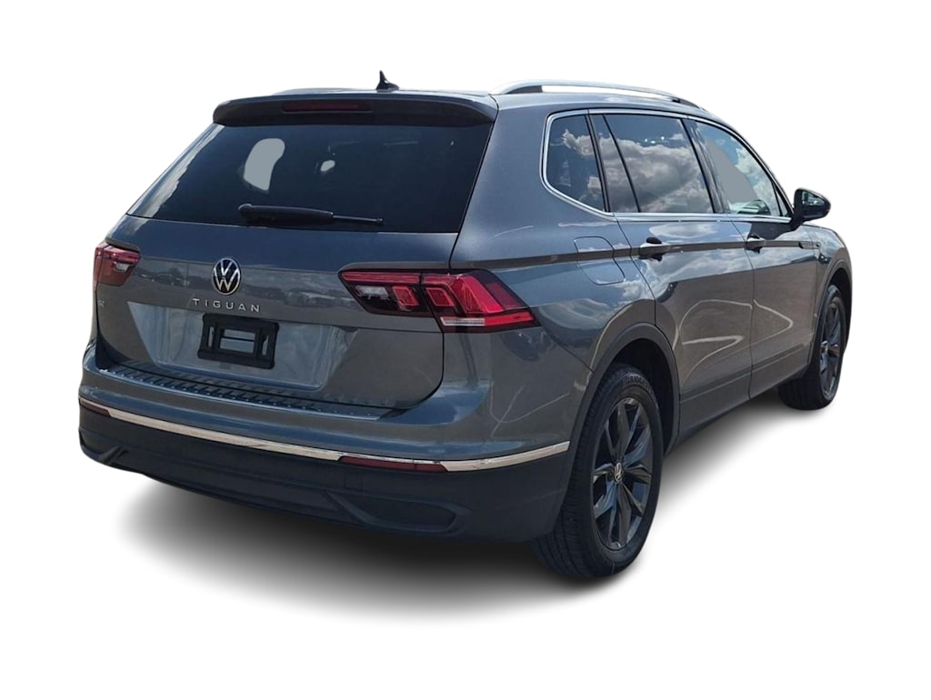 Thumbnail: 2023 Volkswagen Tiguan - 20