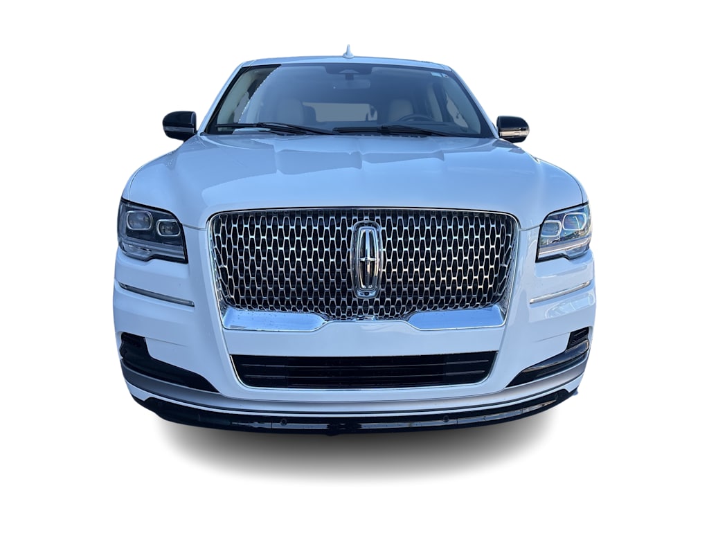 Thumbnail: 2023 Lincoln Navigator L - 6