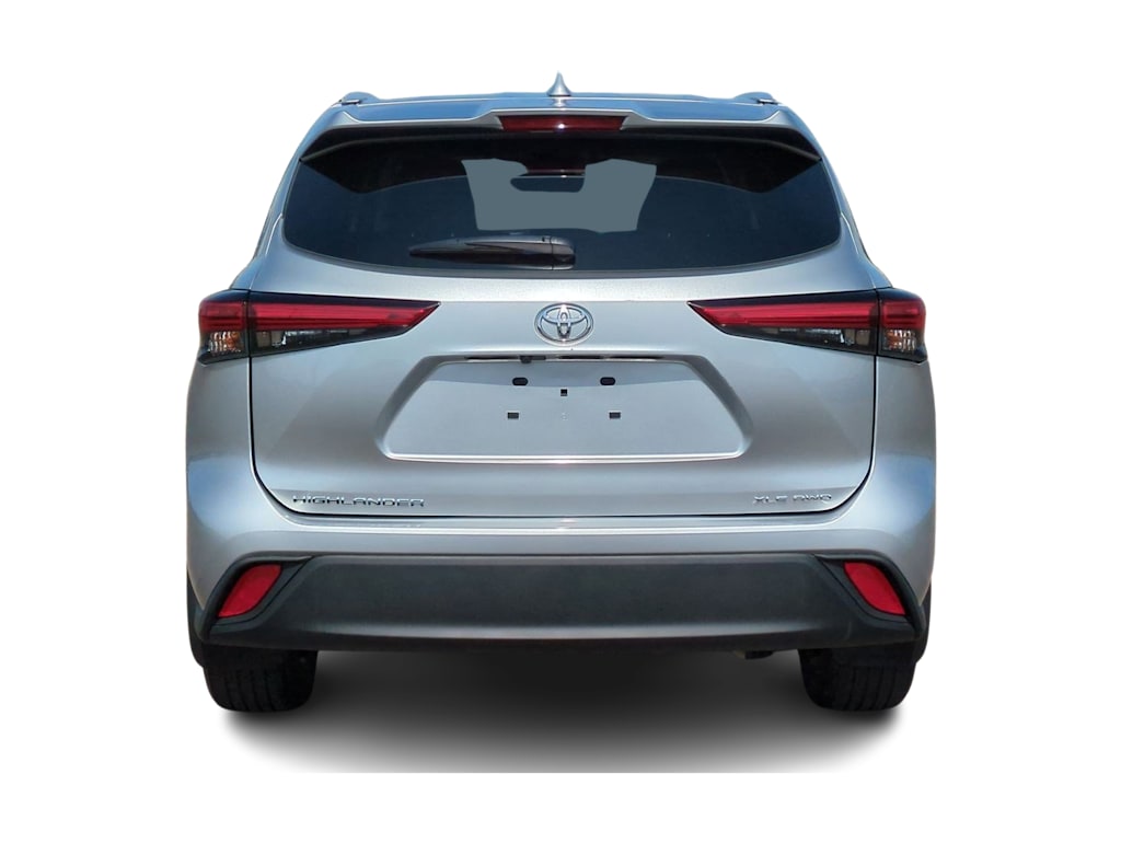 Thumbnail: 2023 Toyota Highlander - 5