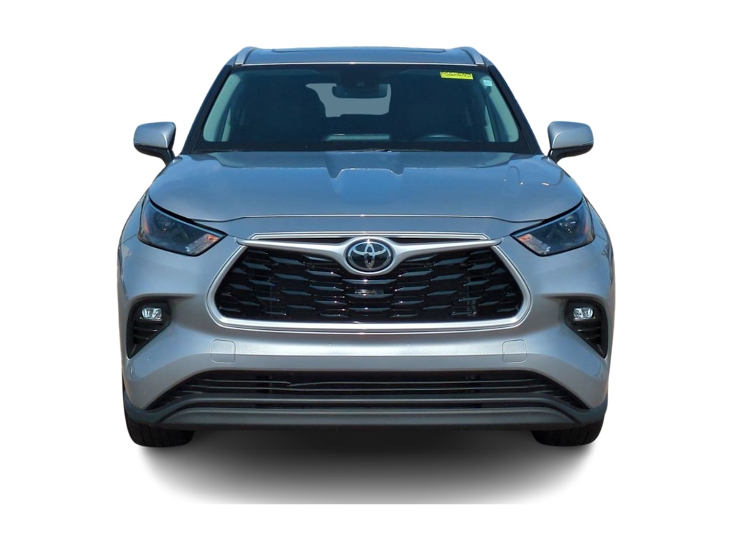Thumbnail: 2023 Toyota Highlander - 6