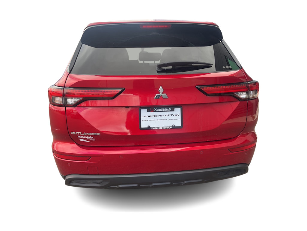 Thumbnail: 2022 Mitsubishi Outlander - 4
