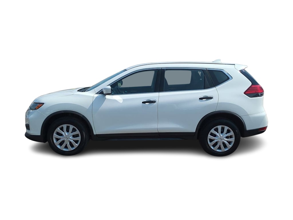 Thumbnail: 2017 Nissan Rogue - 3