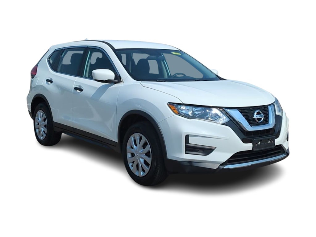 Thumbnail: 2017 Nissan Rogue - 22