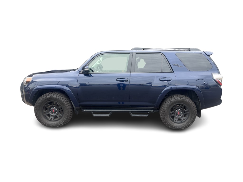 Thumbnail: 2018 Toyota 4Runner - 3