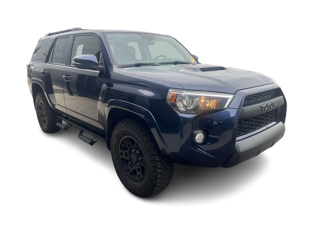 Thumbnail: 2018 Toyota 4Runner - 16
