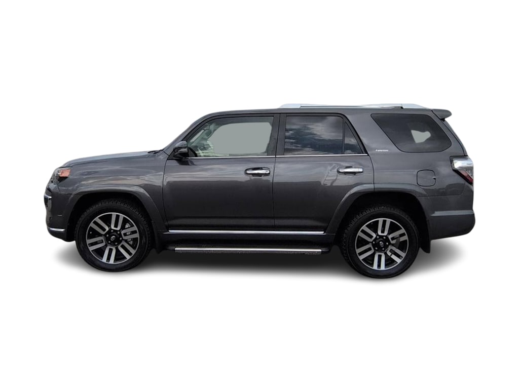 Thumbnail: 2018 Toyota 4Runner - 3