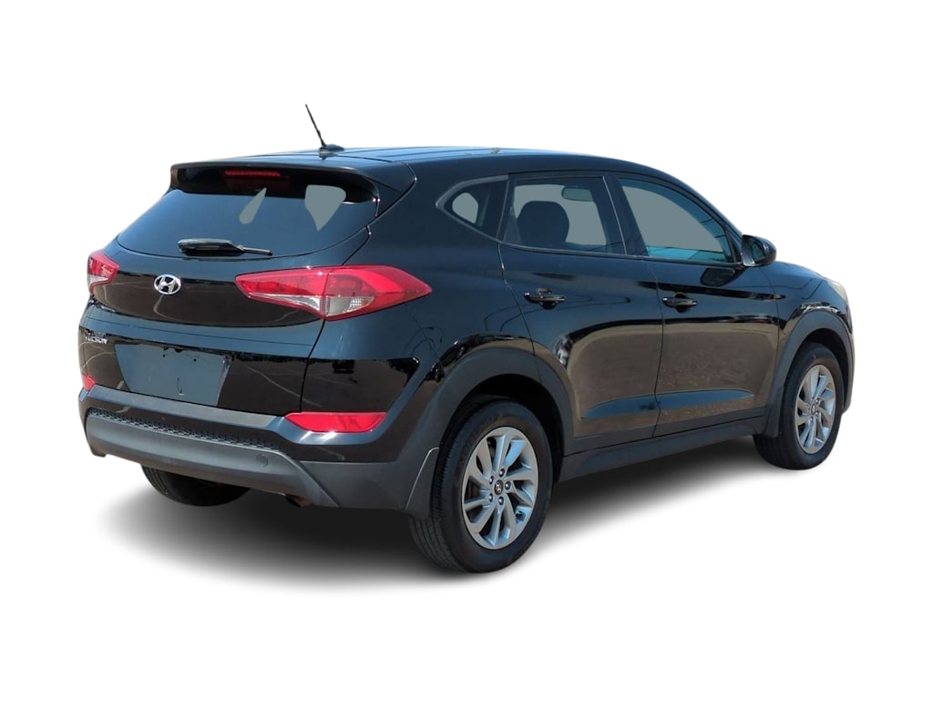 Thumbnail: 2016 Hyundai Tucson - 20